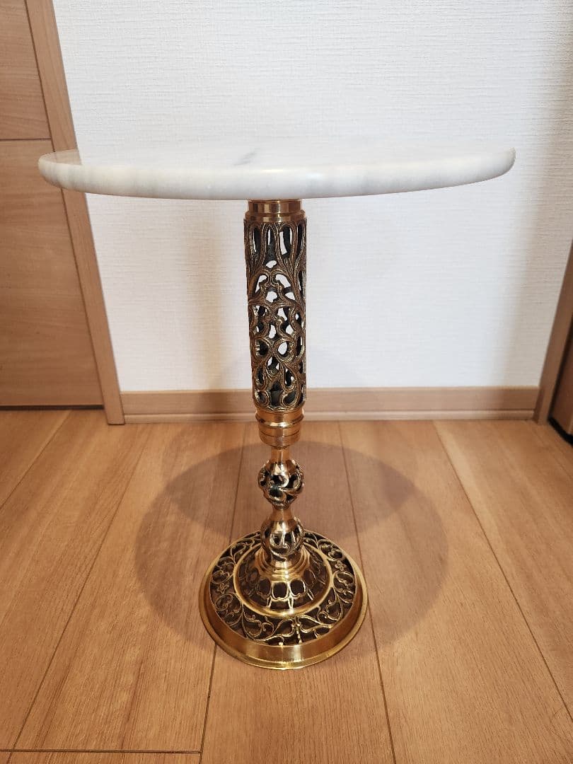 【送料込】大理石ミニテーブル　花台　サイドテーブル　アンティーク