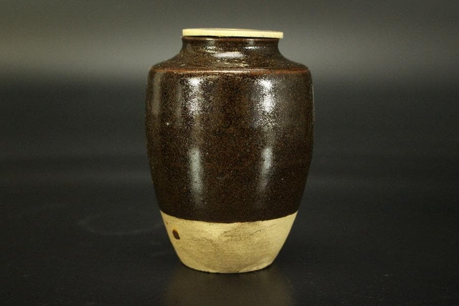 茶道具 唐物 肩衝茶入 纏蓮花裂 鹿角蓋 仕服(RC942)