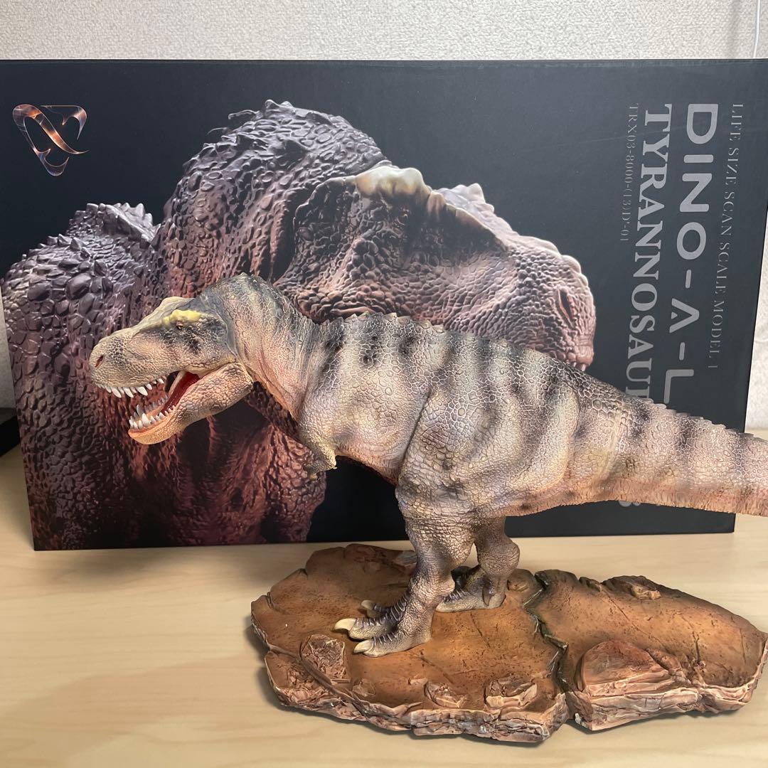【新品、限定品】ティラノサウルス フィギュア 約35cm 壽屋
