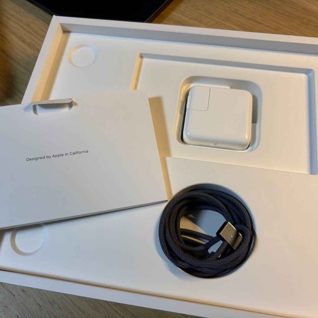 M2 MacBook Air ミッドナイト メモリ8GB ストレージ256GB