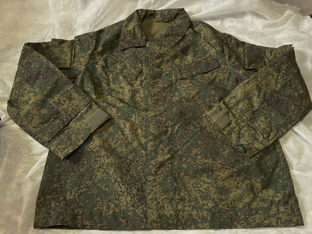 ロシア軍 特殊部隊用 サマースーツ 夏期戦闘服 デジタルフローラ EMR