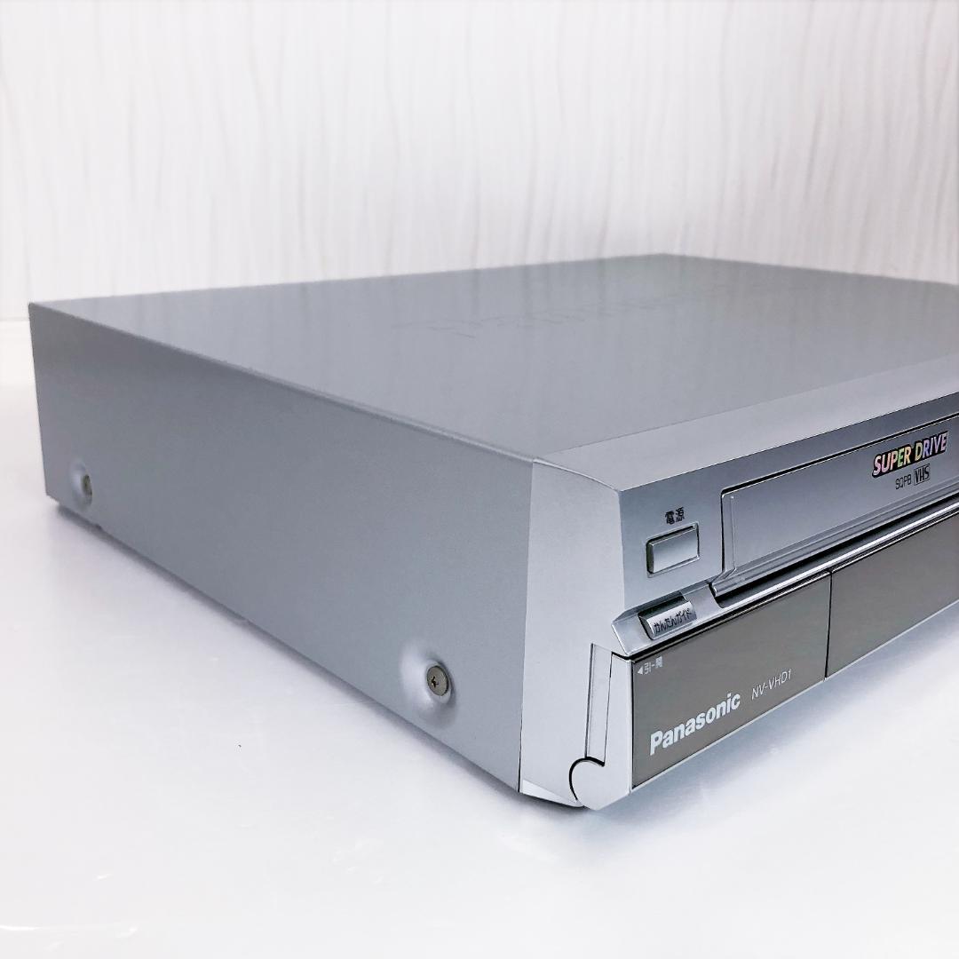 【完動美品】パナソニック VHS DVD 一体型 ビデオデッキ NV-VHD1