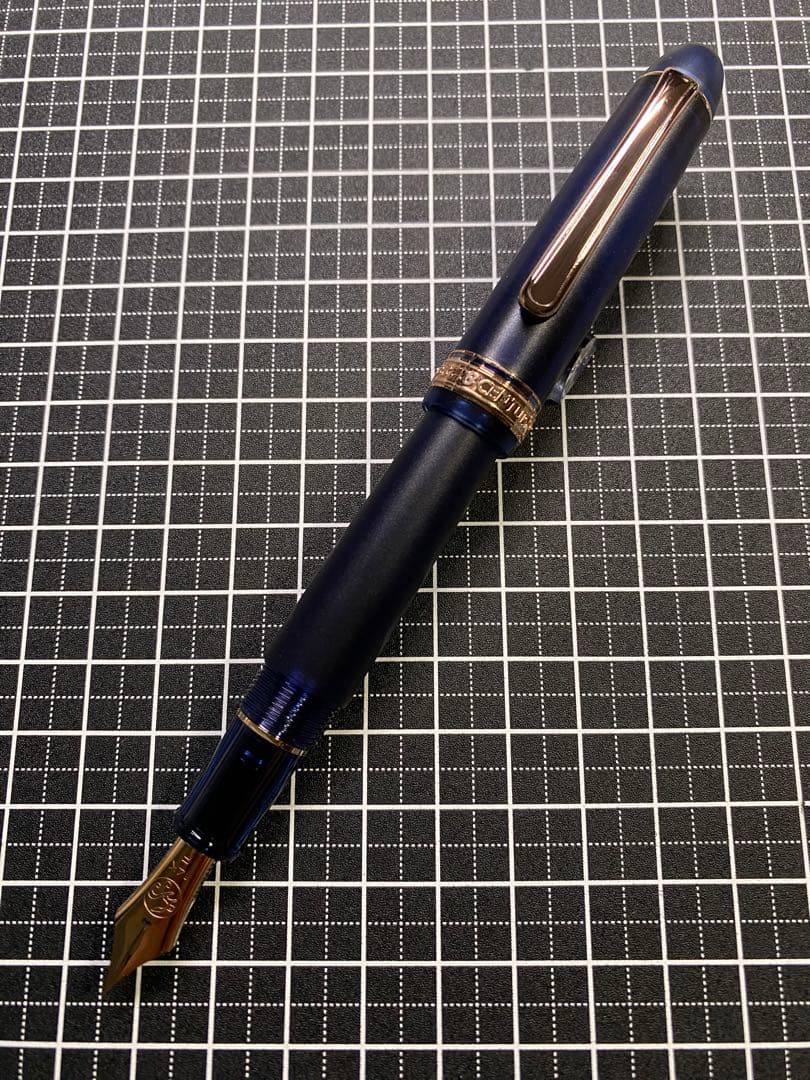 PLATINUM CENTURY #3776 インディゴの街　万年筆　字幅F