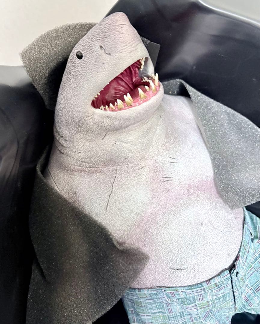 ホットトイズ キングシャーク スーサイドスクワッド