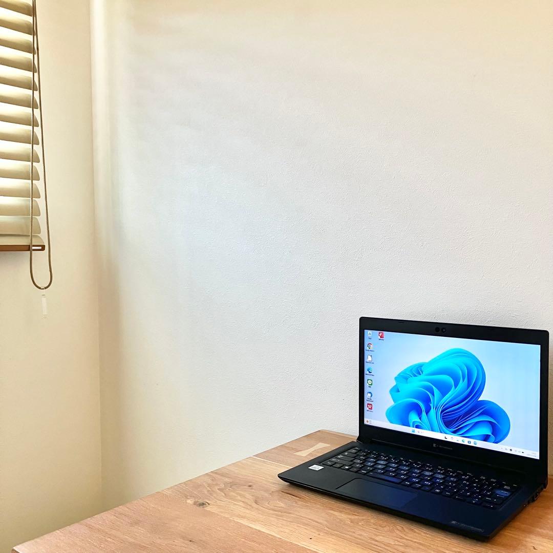 【軽量】オフィス付き/Windows11/SSD/ノートパソコンDynabook