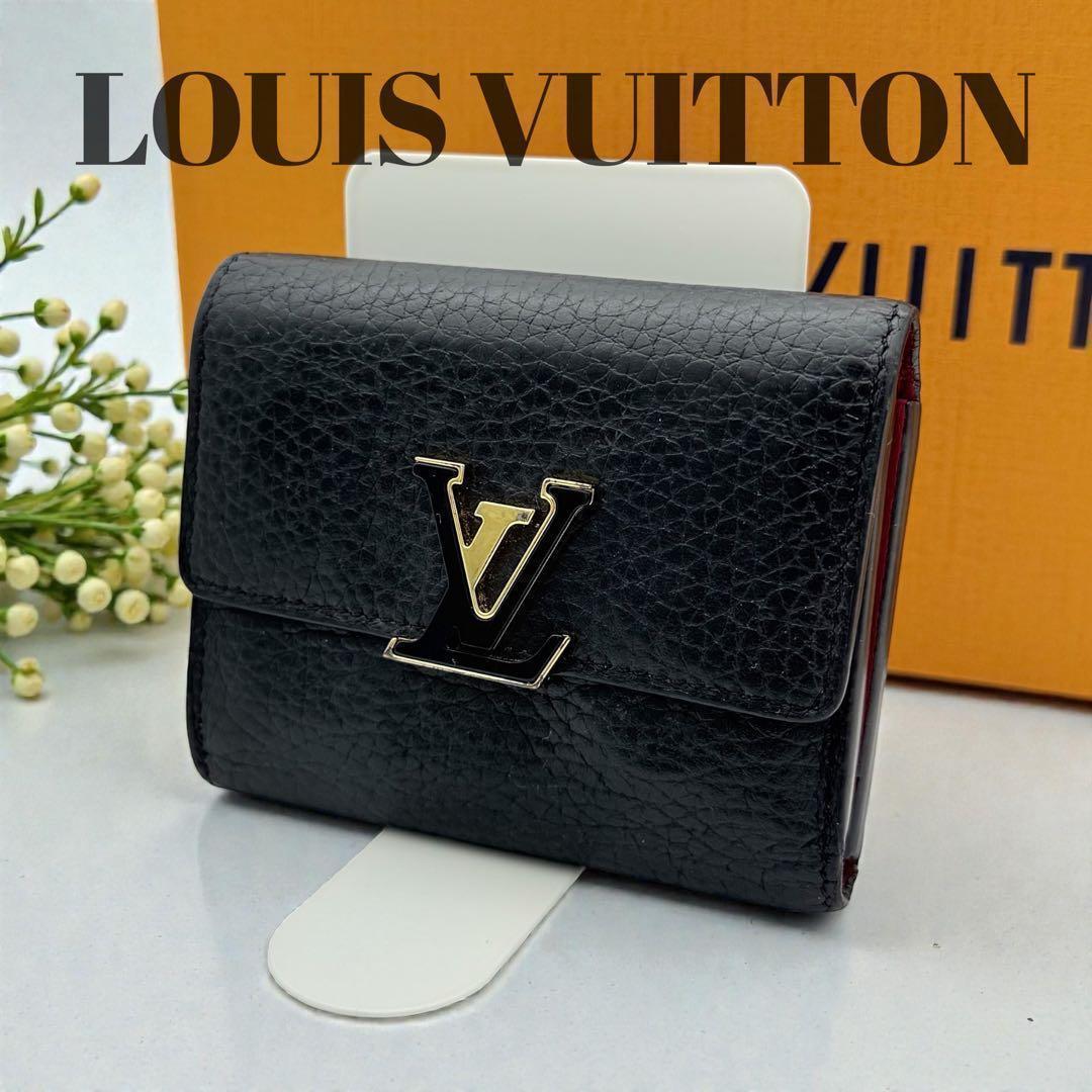 【美品】ルイヴィトン 財布　カプシーヌ XS ブラック コンパクト財布　三つ折り