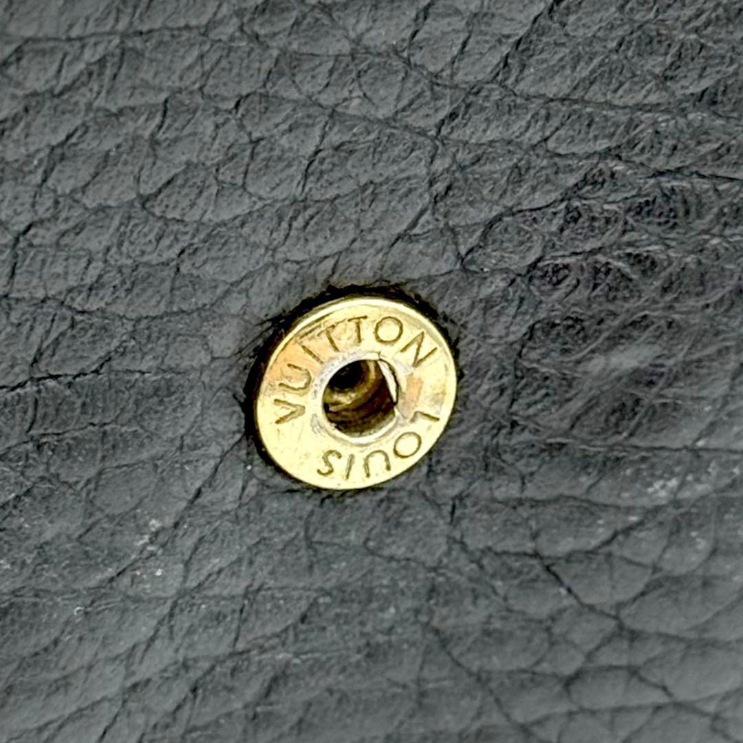 【美品】ルイヴィトン 財布　カプシーヌ XS ブラック コンパクト財布　三つ折り