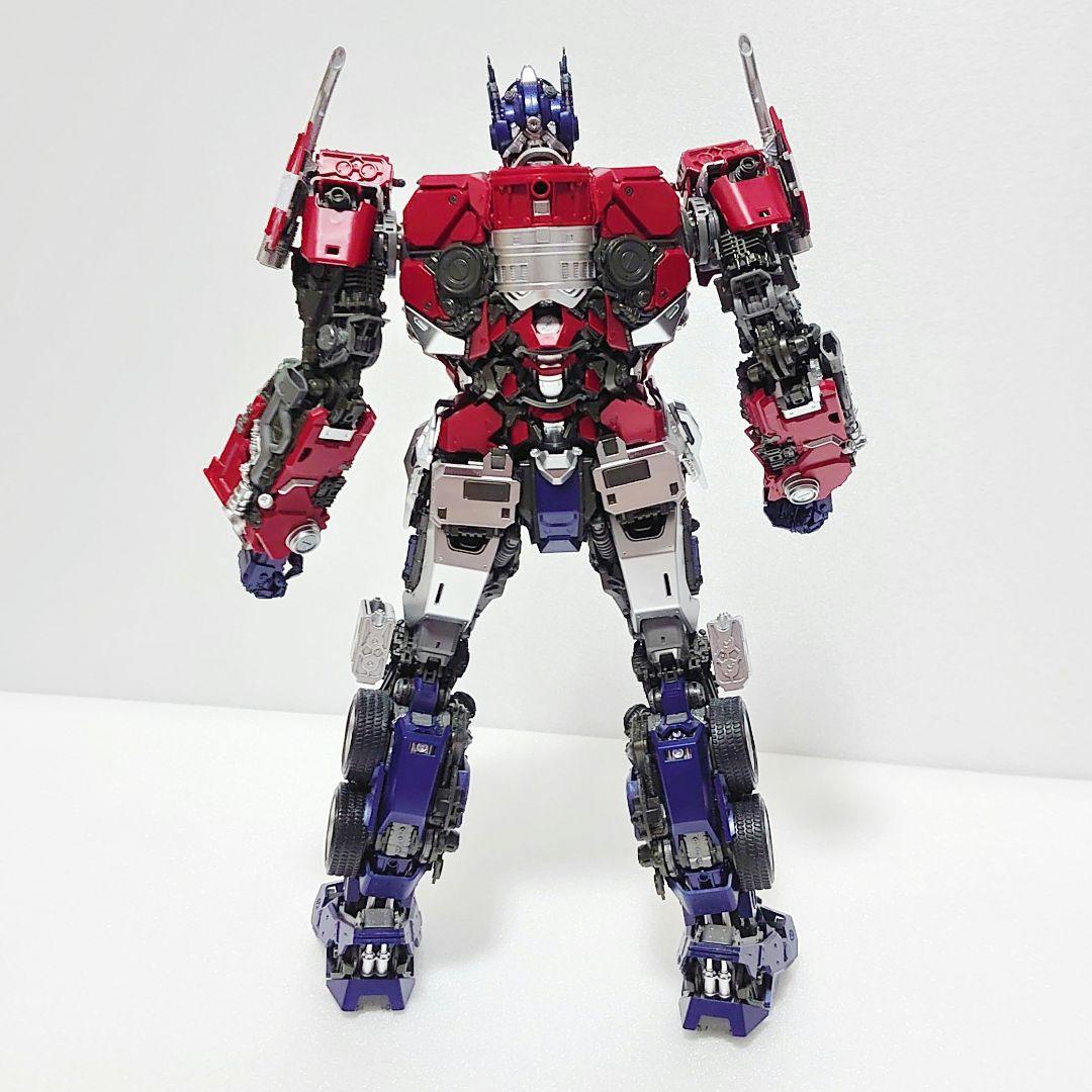 童友社 トランスフォーマー　オプティマスプライム　プラモデル　完成品
