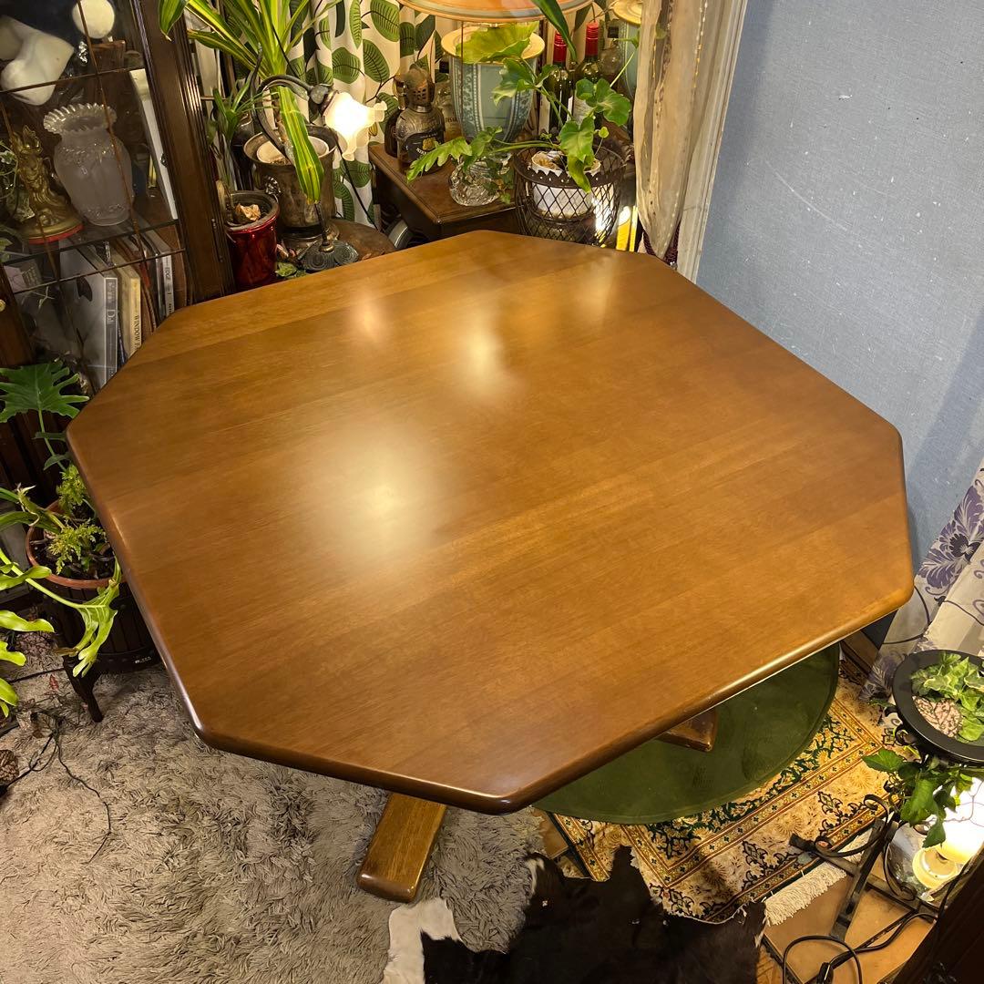 moi 　カリモク　ヴィンテージ オーク　８角　ダイニングテーブル