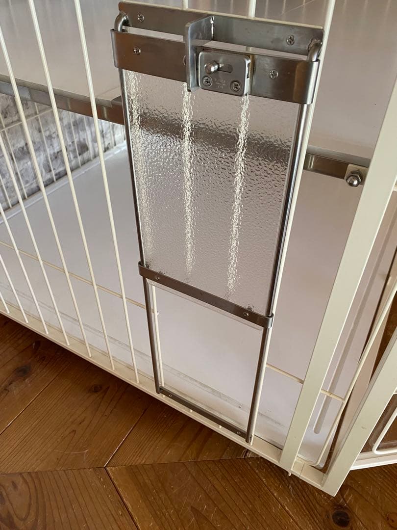 日本製　ペットケージ 透明扉付き