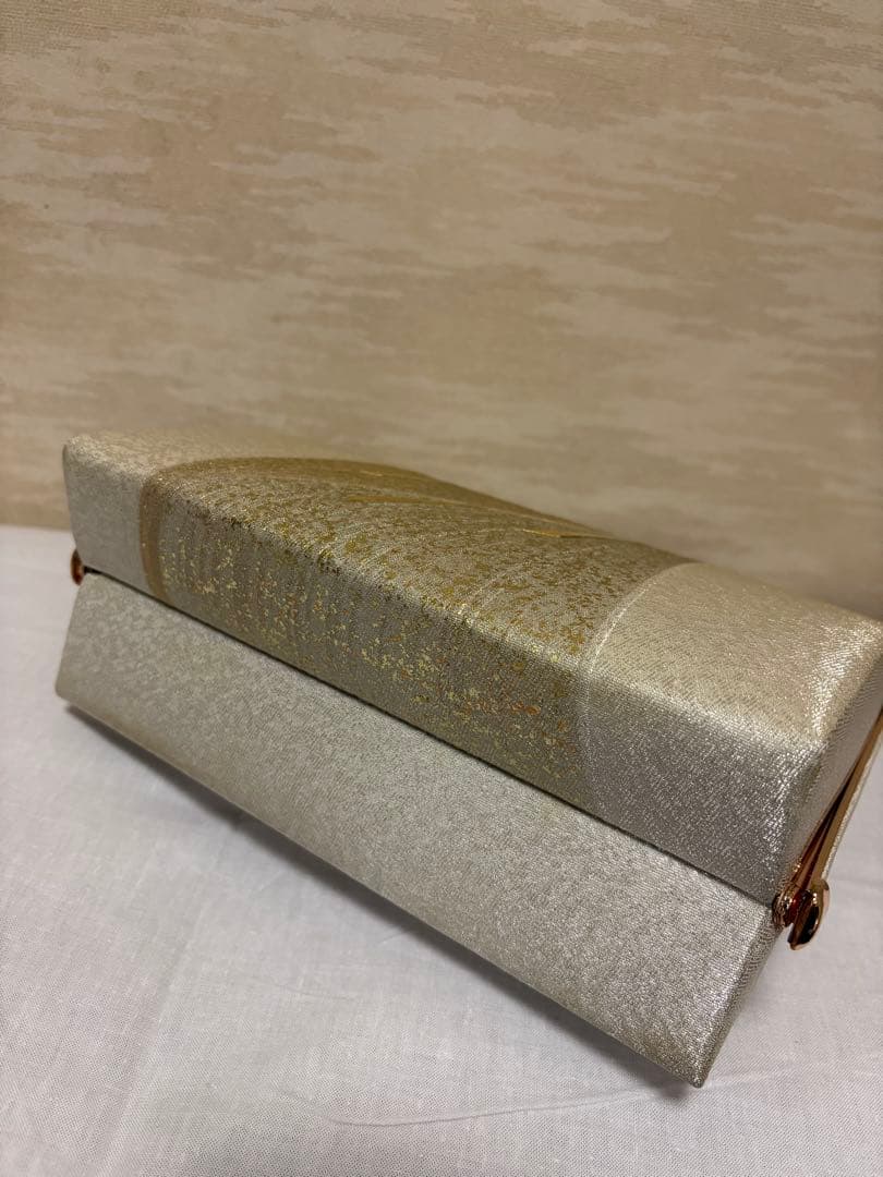 和装用草履バッグセット　銀と金　波柄　金たたき　螺鈿調　成人式　未使用品