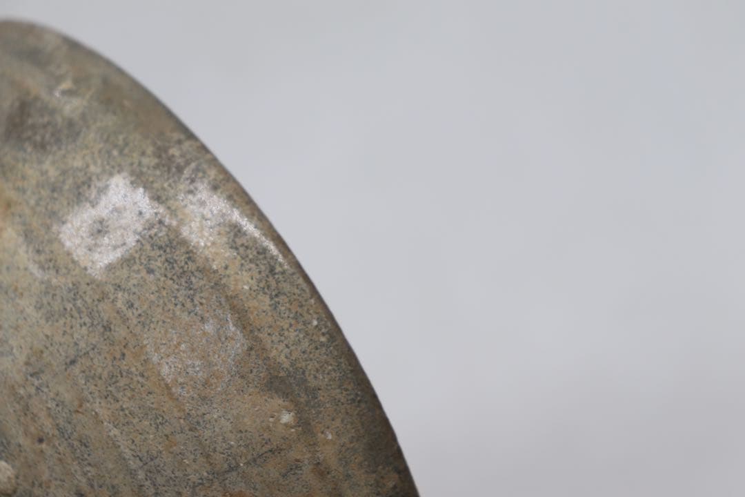 李朝　粉青釉茶碗　アンティーク　送料込み0528