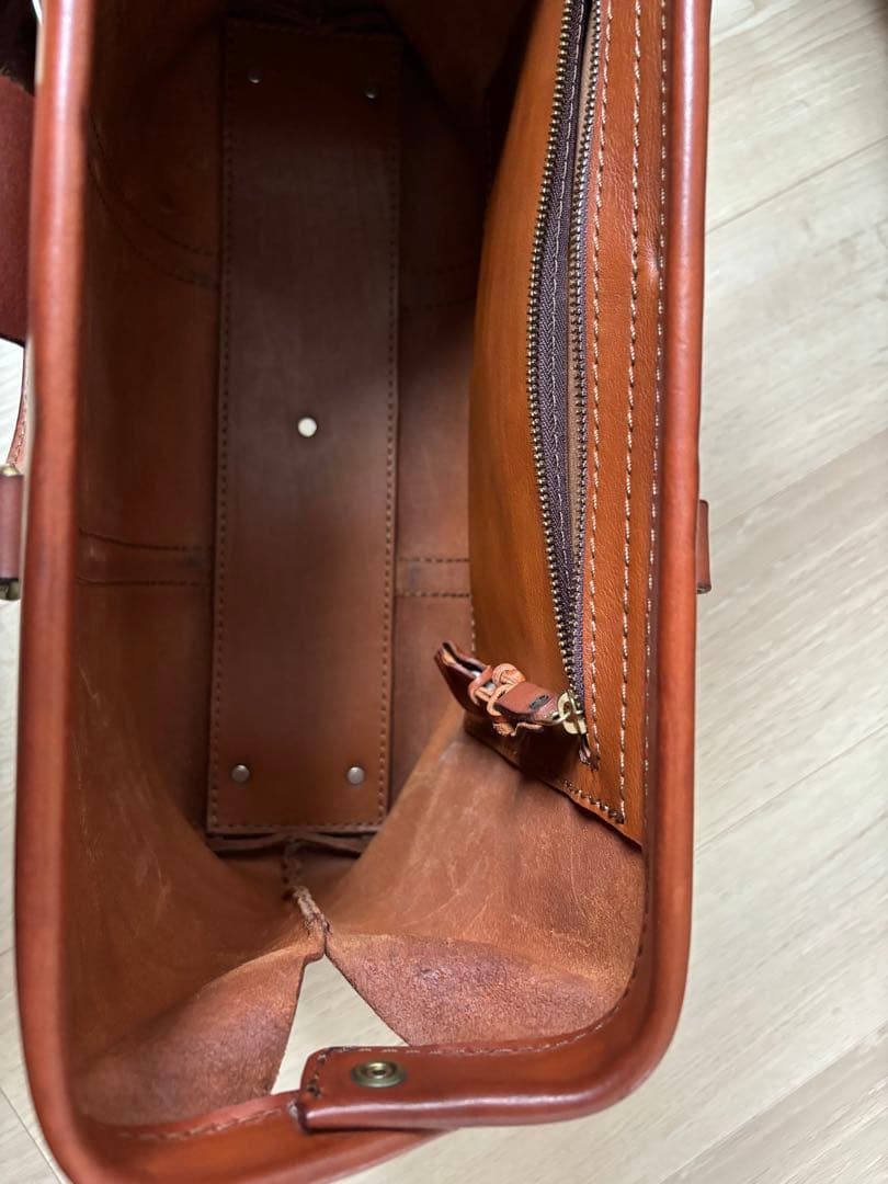 ⭐︎リン⭐︎Organ(オルガン) 「二本手口枠ビジネスバッグ」