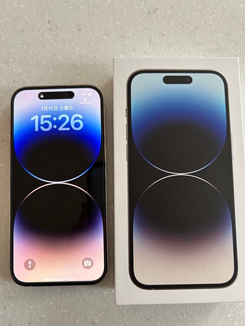 iPhone 14 Pro 256GB シルバー　本体