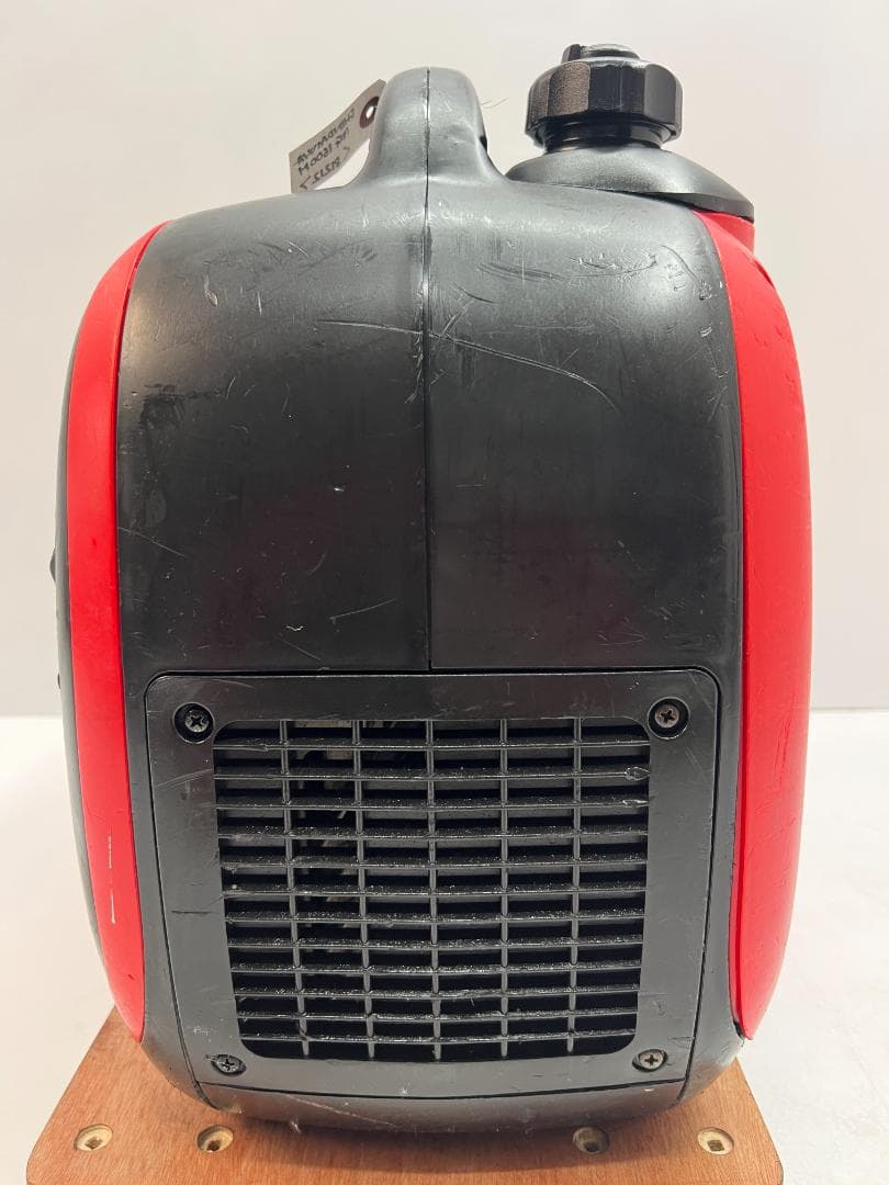 新ダイワ インバーター発電機 iEG1600M 【動作良好・保証付】★81212