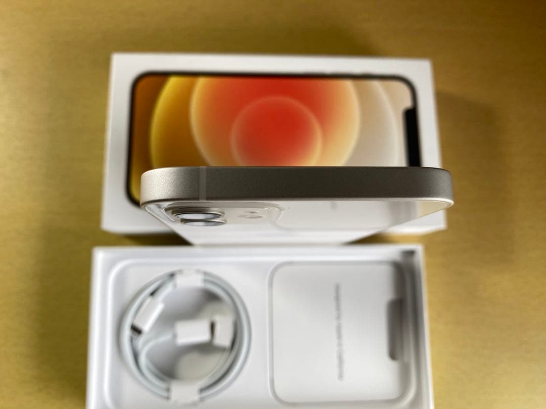 Apple iPhone 12 256GB ホワイト デュアル海外中国香港モデル