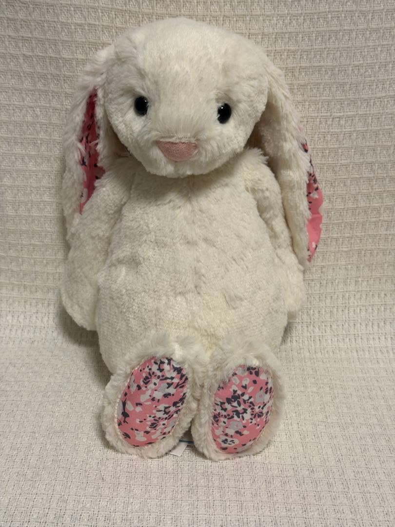  Blossom Cherry Bunny ぬいぐるみ