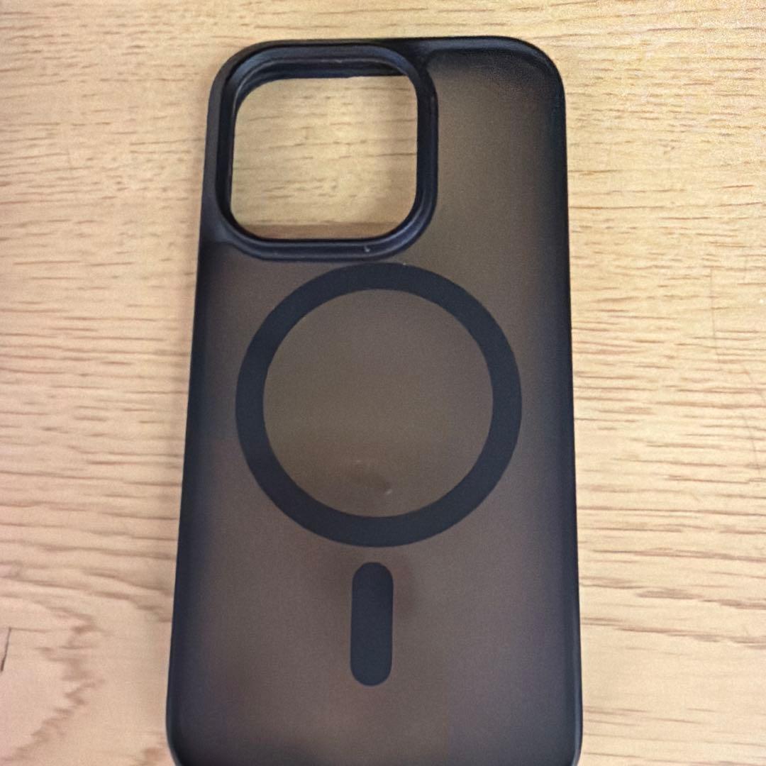 iPhone 15pro 256GB simフリー　TORRASケース付き