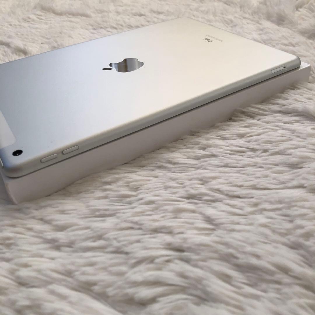 【即購入OK】iPad 第7世代 セルラーモデル【極美品】 #6 【付属品】