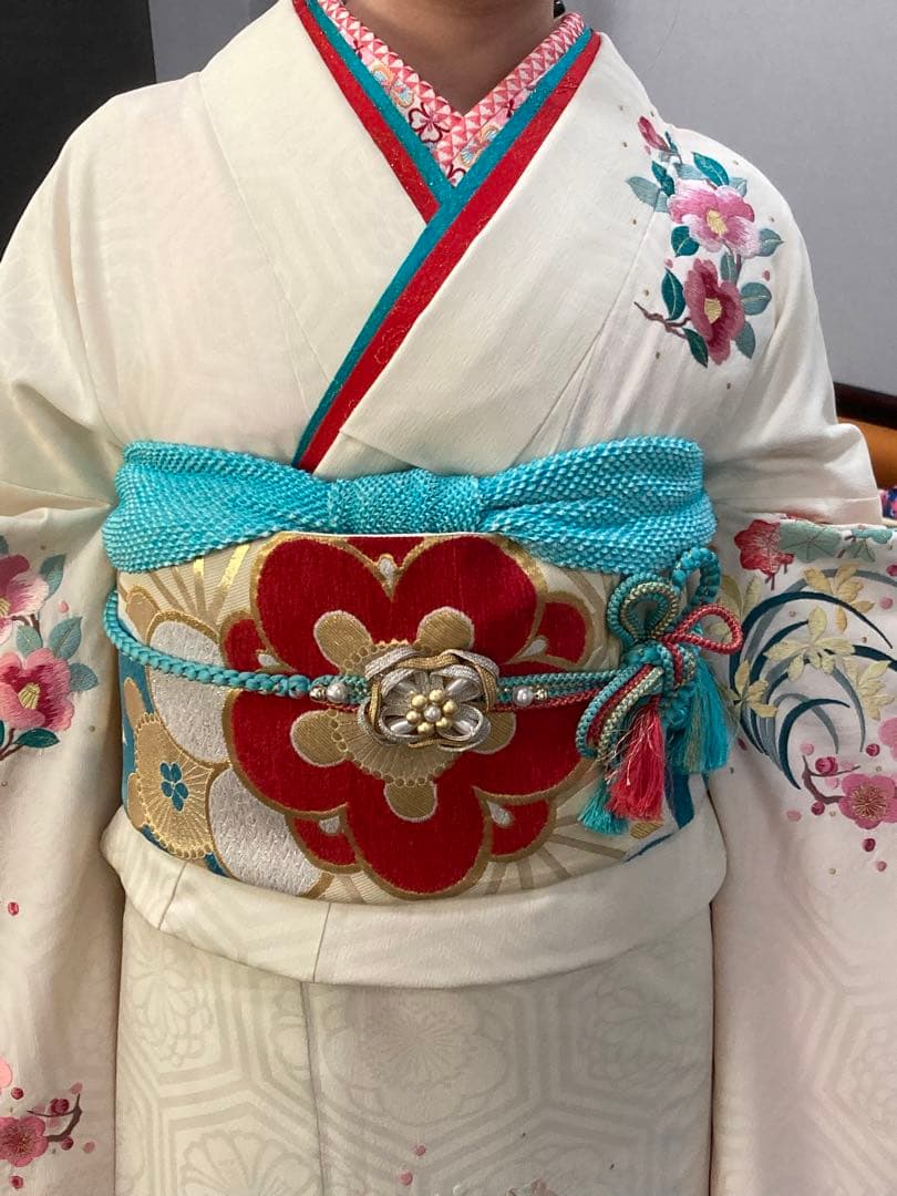 振袖フルセット　白総刺繍