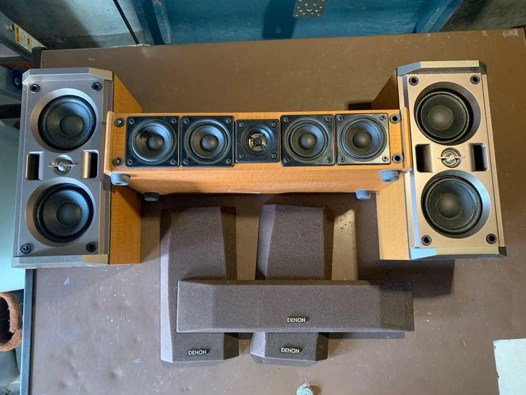 DENON AVアンプ AVR1713とスピーカ３個パイオニアスピーカー６個