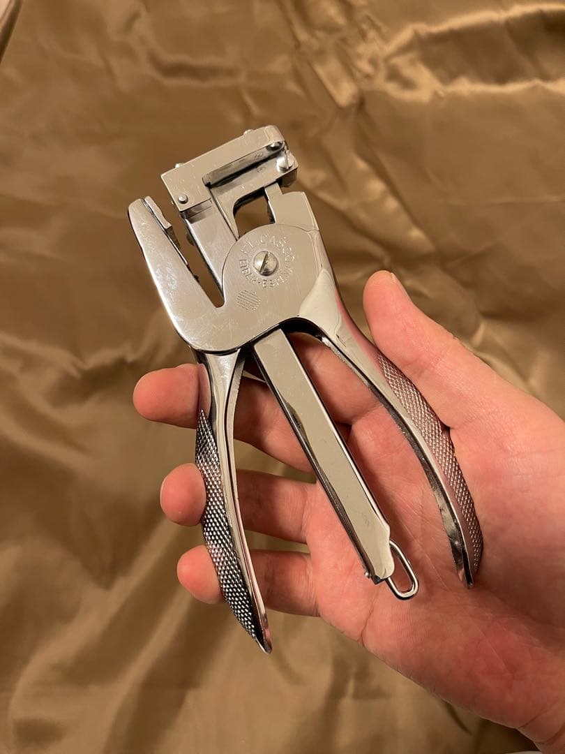 El Casco M-85 ステープラー