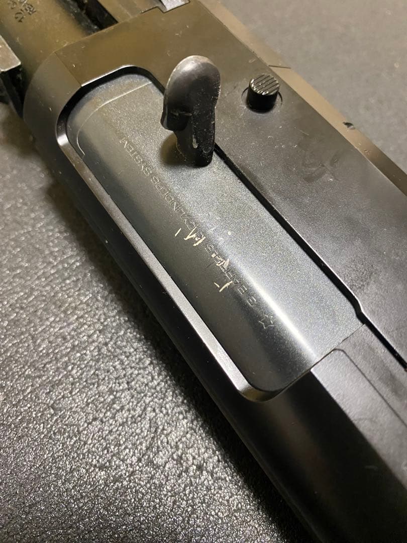 東京マルイ　M3スーパー90 予備マガジン付き