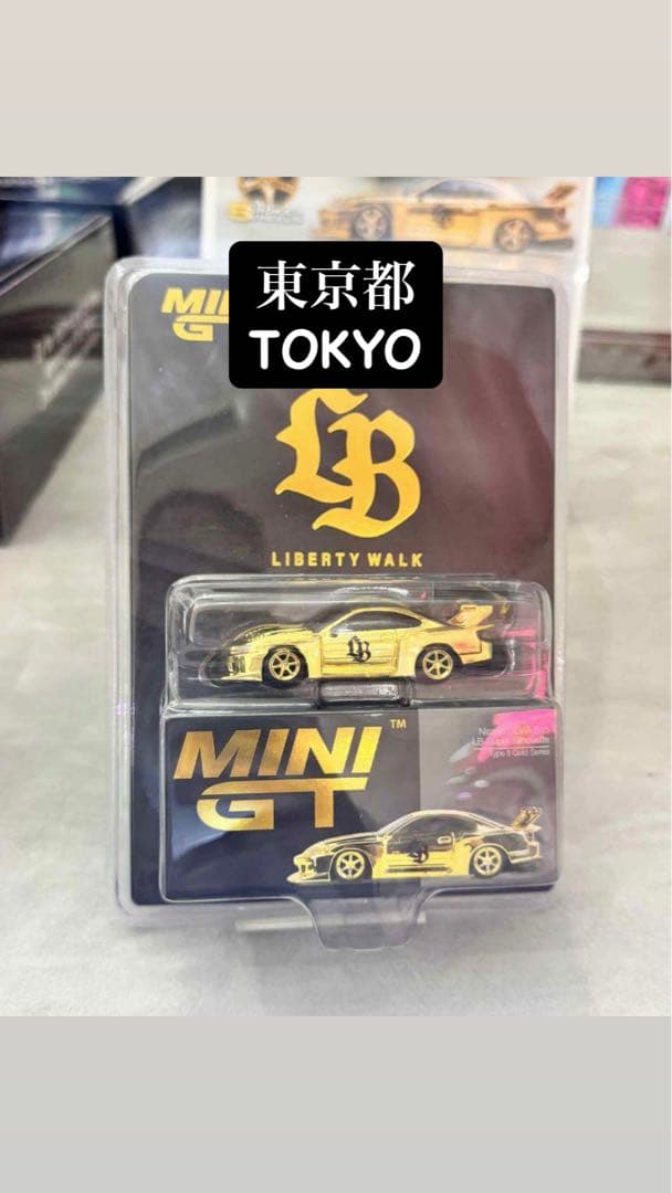MINI GT LIBERTY WALK ゴールドミニカー