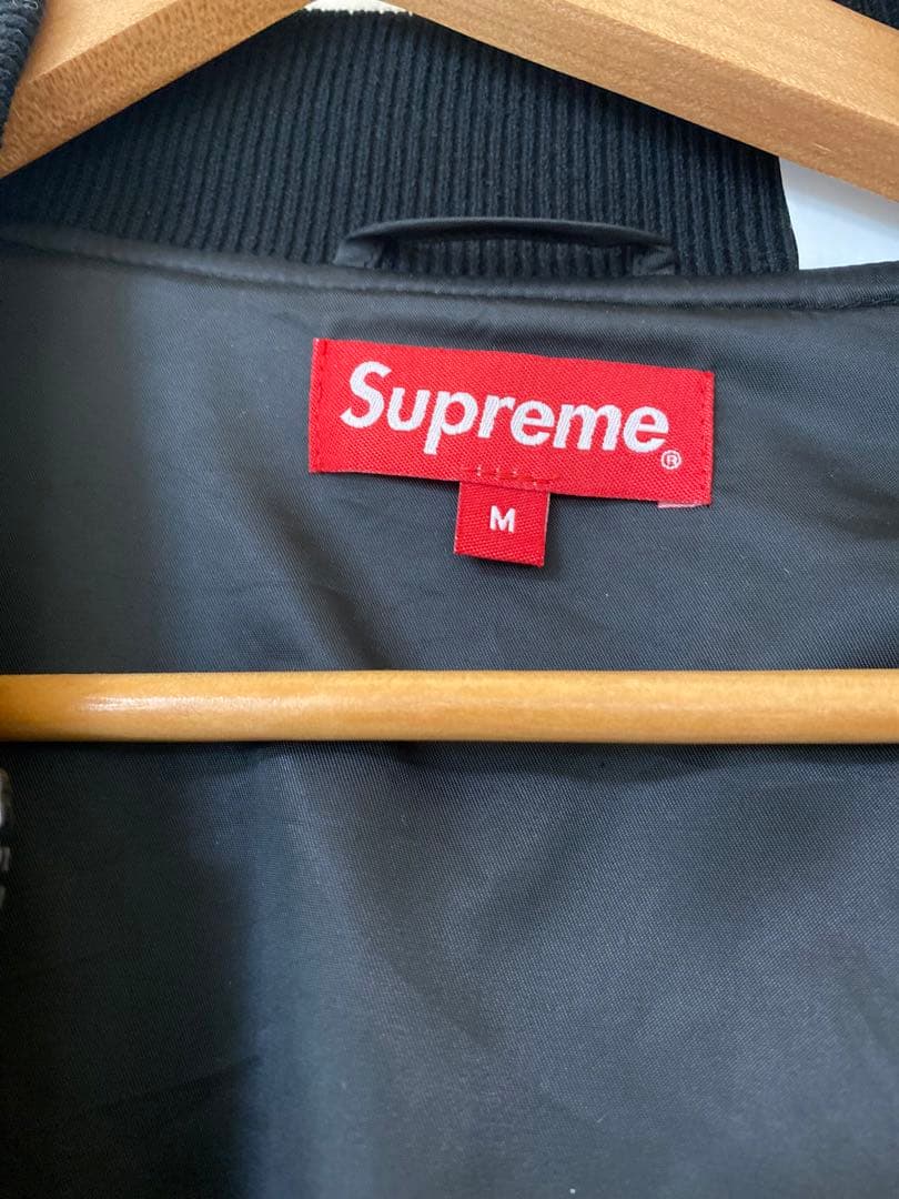 supreme (シュプリーム) ジップアップ　スウェット　(Sweater)