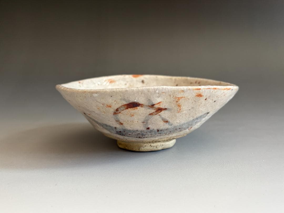 加藤春泰　志野舟絵　平茶碗　即中斎書付　銘「清友」　茶道具　表千家