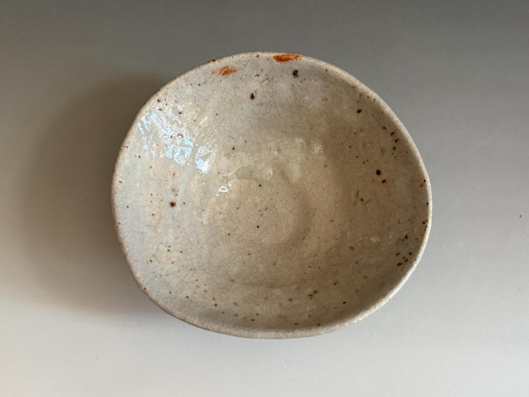 加藤春泰　志野舟絵　平茶碗　即中斎書付　銘「清友」　茶道具　表千家