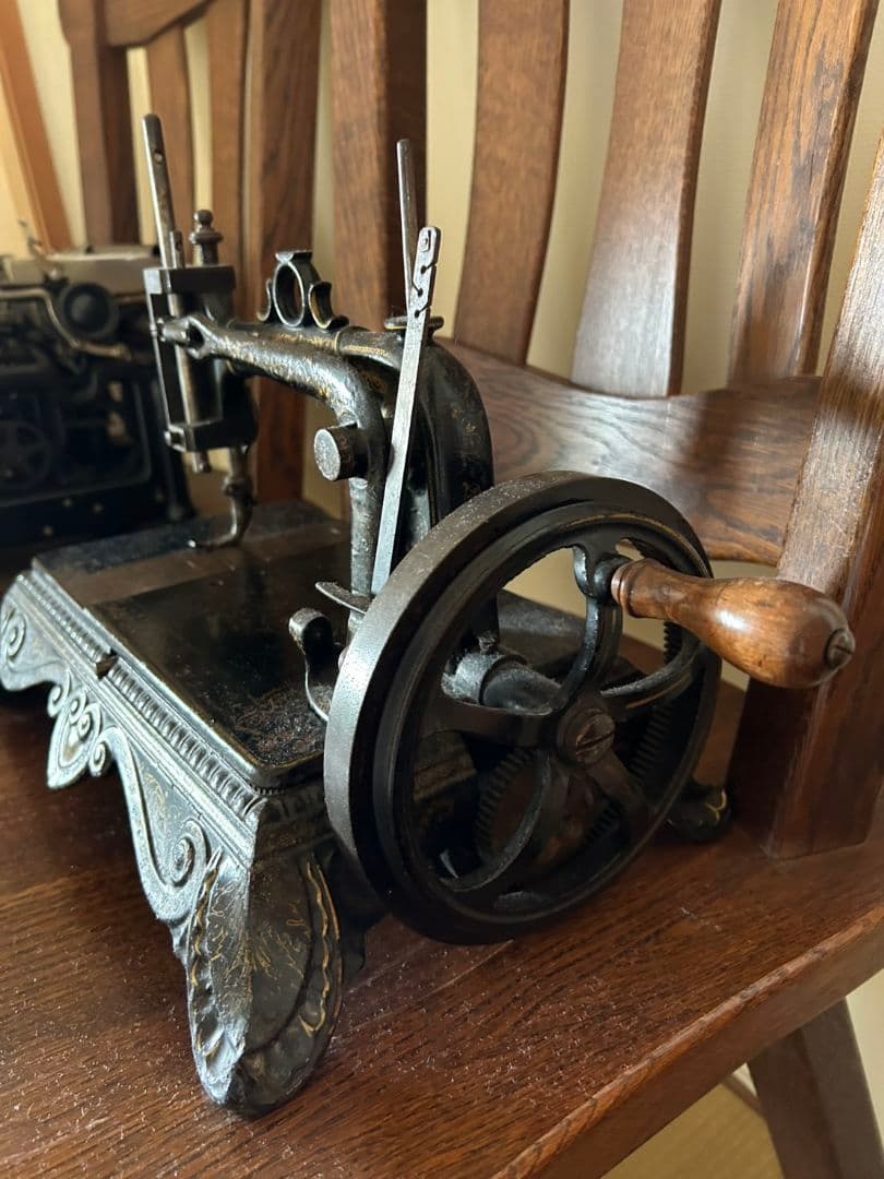 アンティークミシン