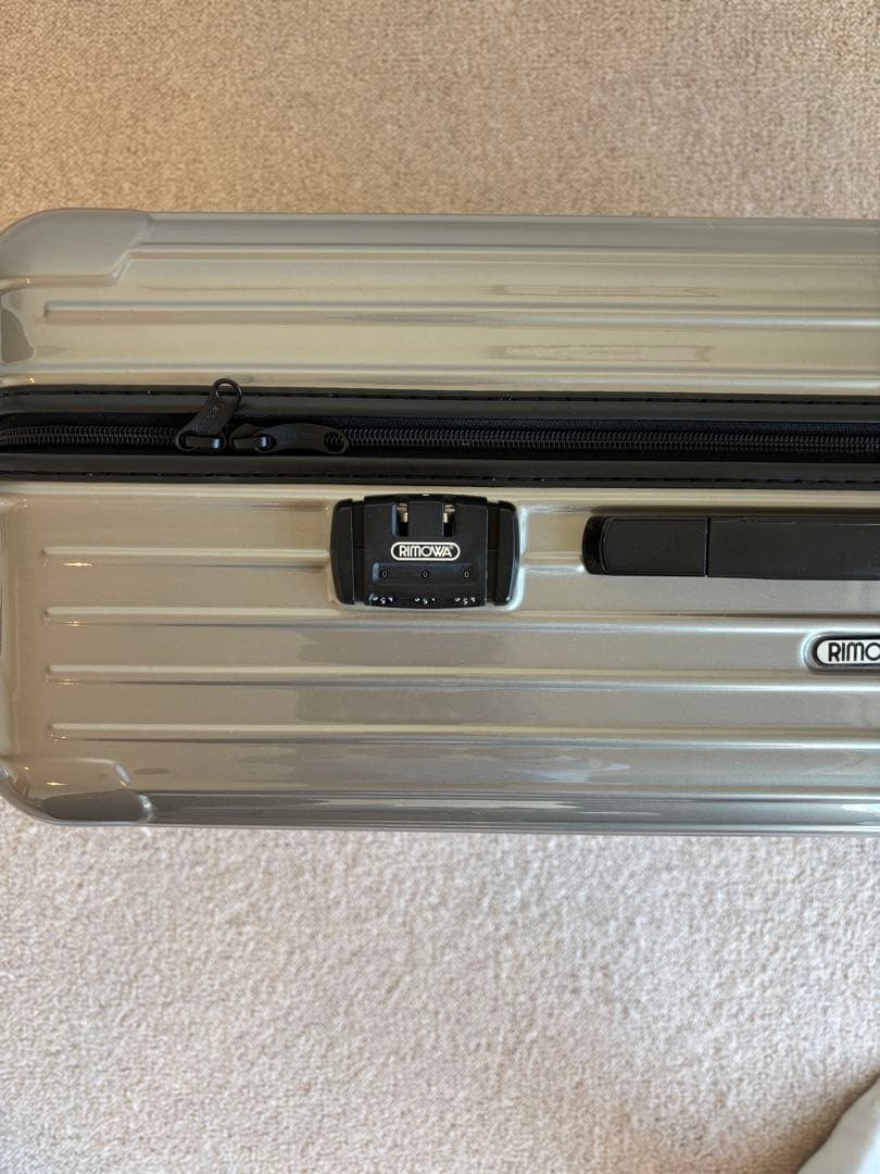 RIMOWAリモワ サルサ 中古美品　 63リットル　2輪 廃盤モデル