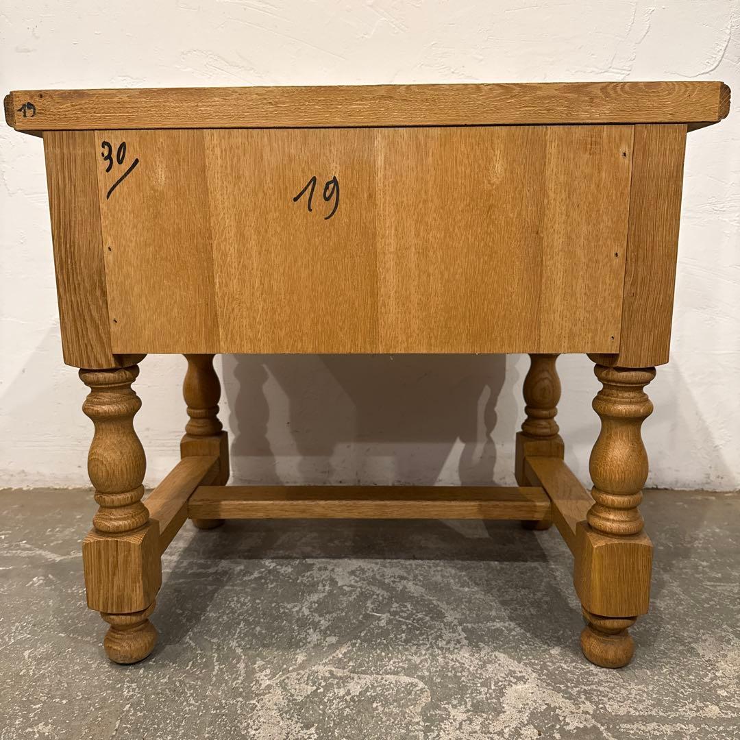 ビンテージ　木製サイドテーブル　ベッドサイドテーブル　引き出し付き　1