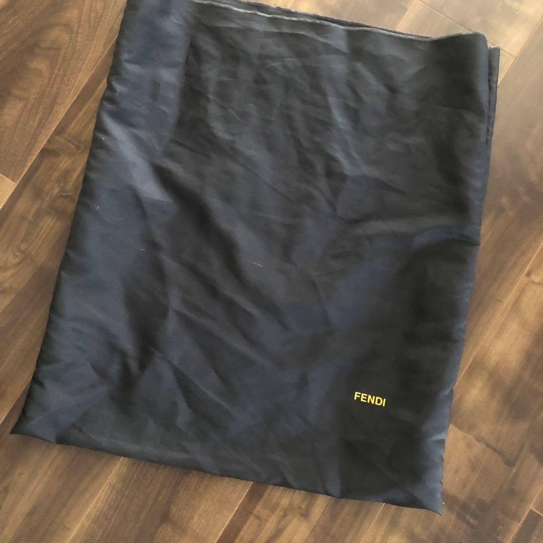 Fendi ハンドバッグ ファーとレザー ブラウン