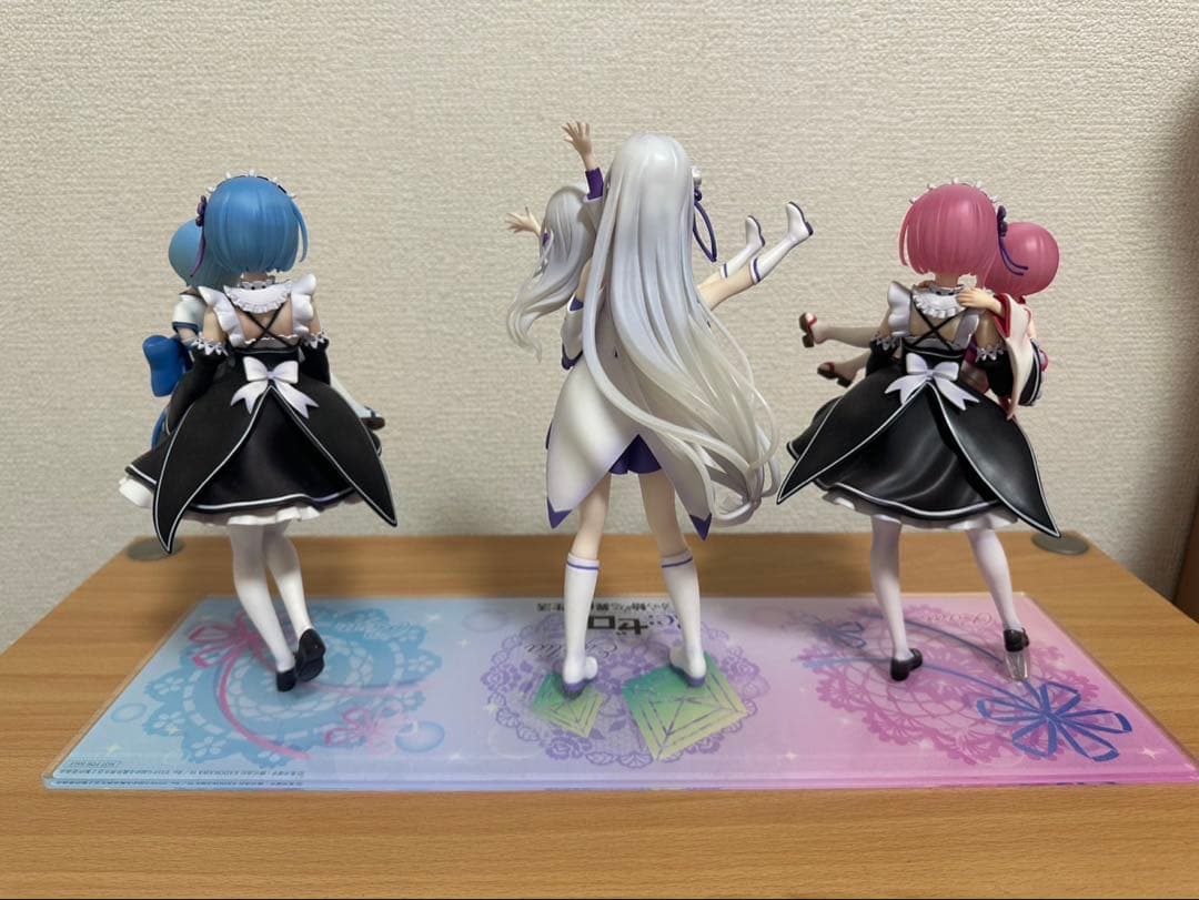 Re:ゼロ フィギュア レム ラム エミリア