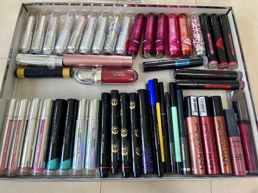 人気ブランドコスメまとめ売り 限定品含む