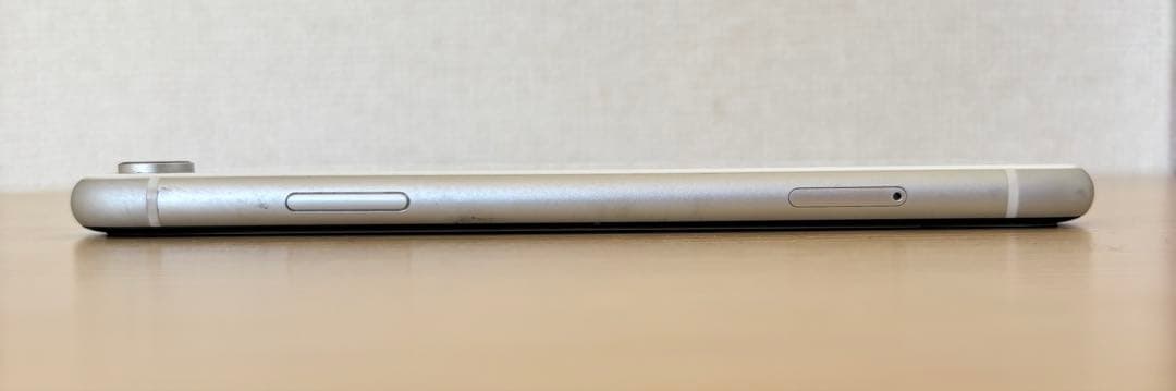 Apple iPhone XR ホワイト