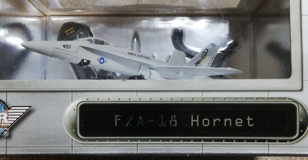 FLYING WARBIRDS　F/A-18 Hornet