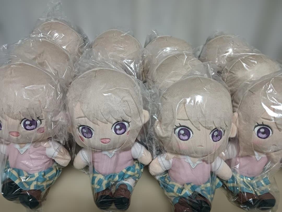 大量　黒岩メダカに私の可愛いが通じない Mぬいぐるみ 川井モナ 2種