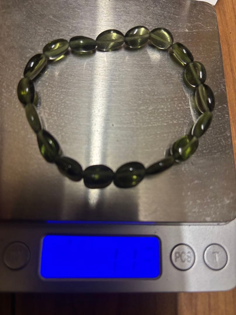モルダバイト 鑑別あり オーバルビーズブレスレット