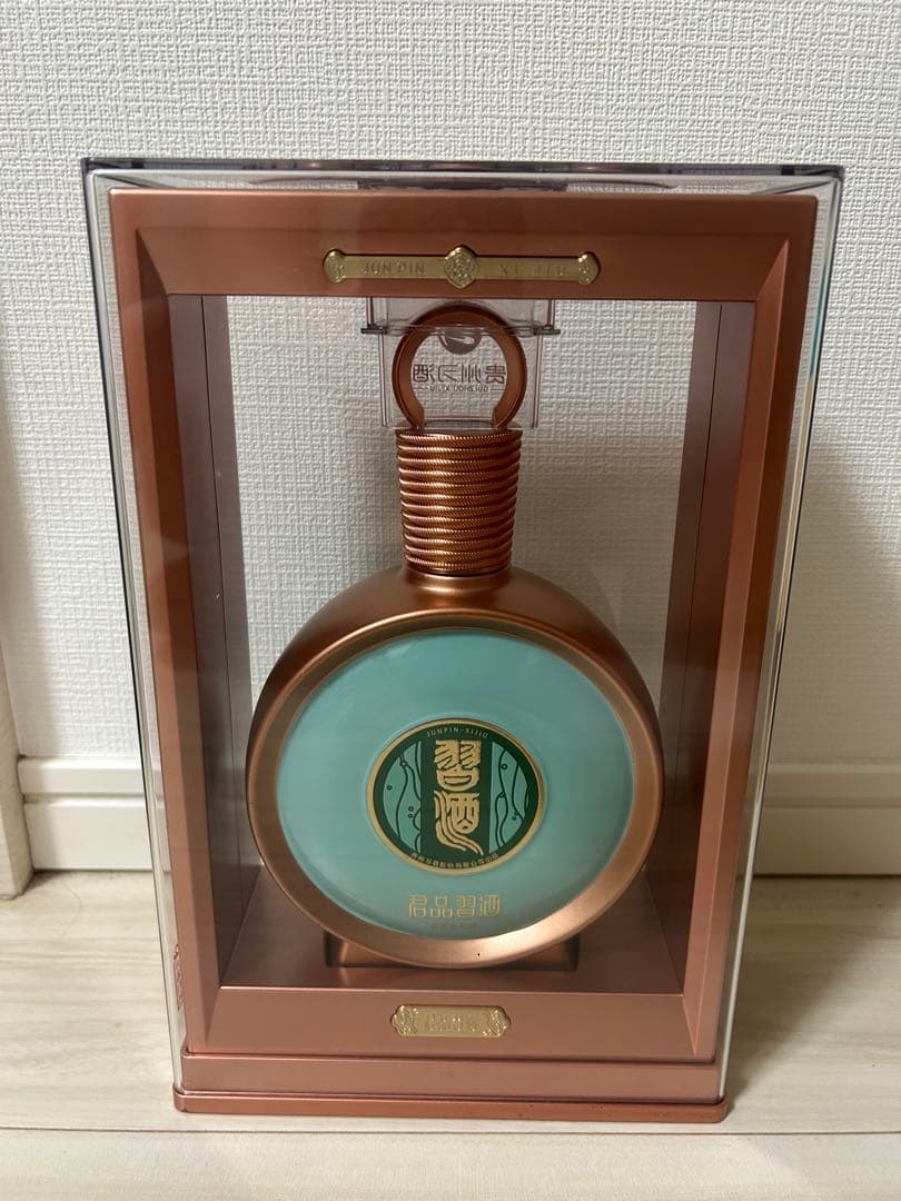 中国酒　白酒　バイチュウ　君品習酒