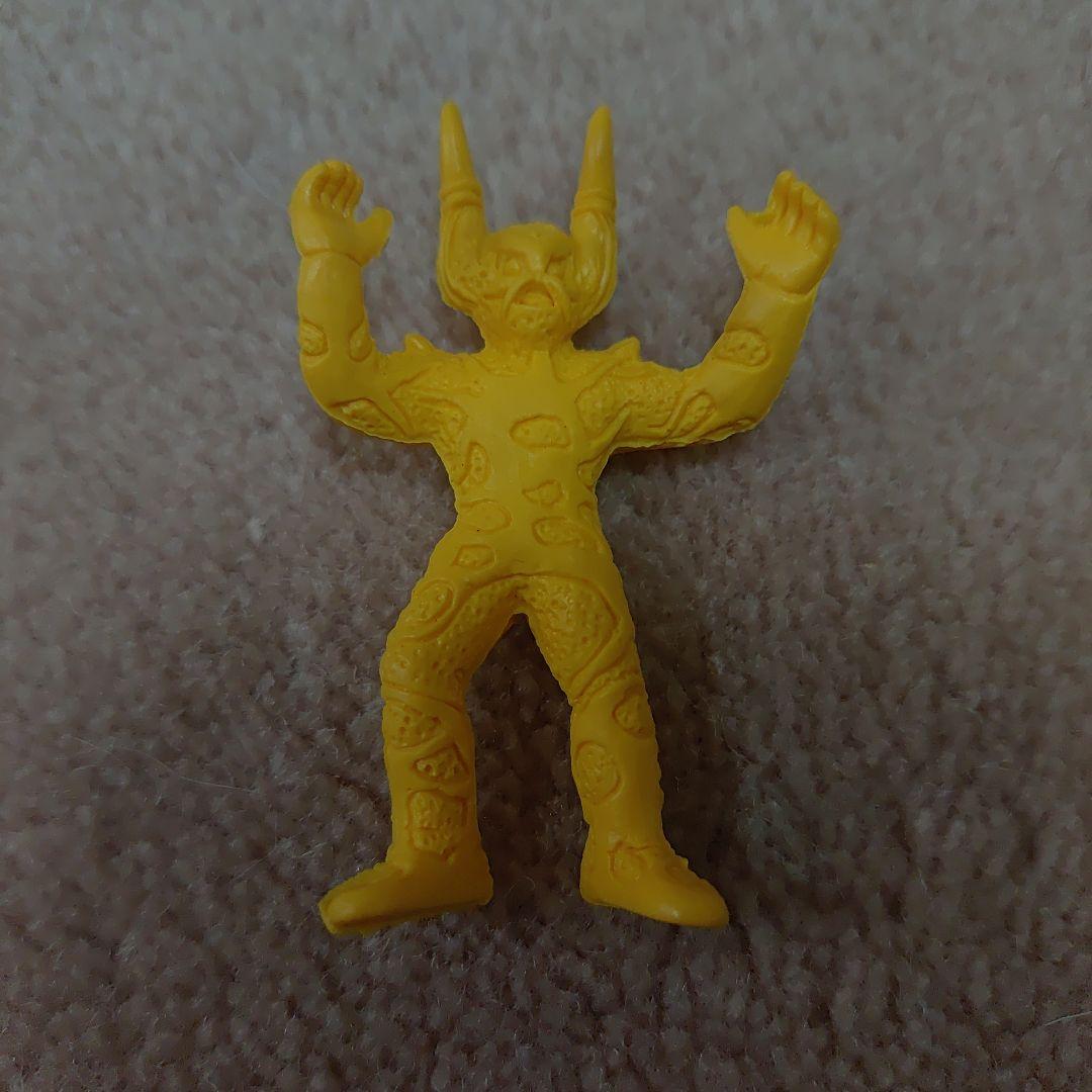 仮面ライダーブラックRX　ガイナバラス　明治チョコスナック第2弾消しゴム