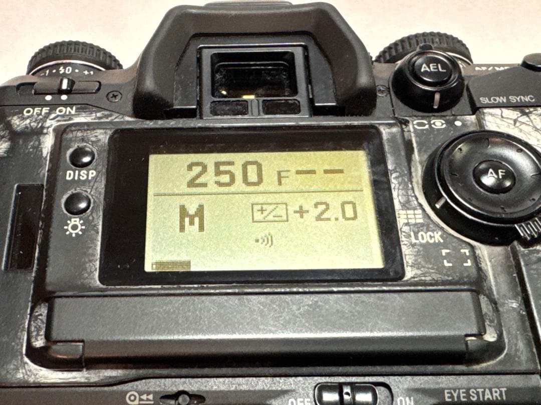 MINOLTA α-7