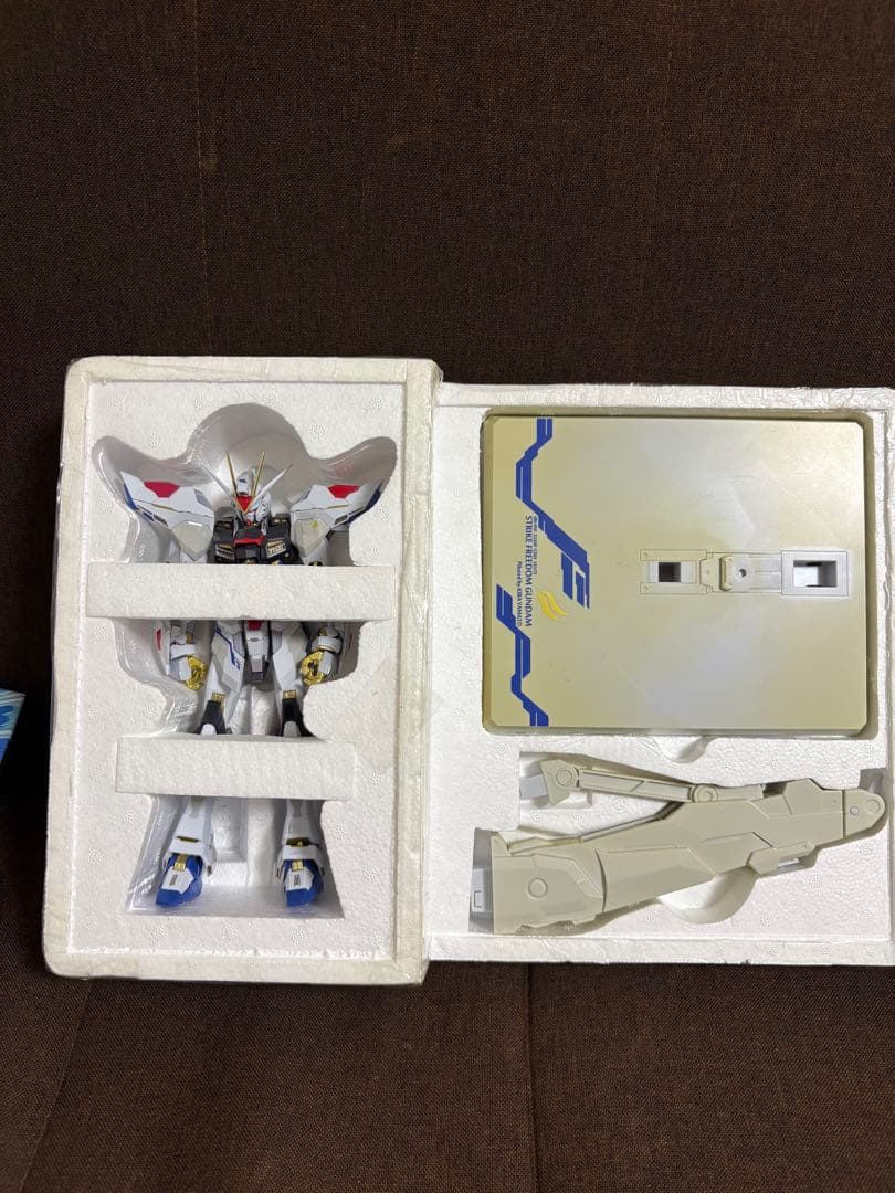 L BUILD ストライクフリーダムガンダム　光の翼フルパッケージ