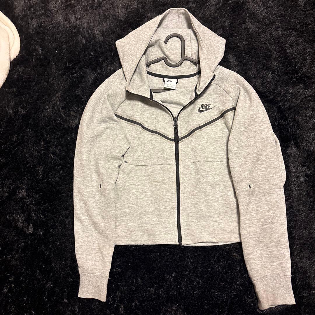 NIKEテックフリースキッズxl