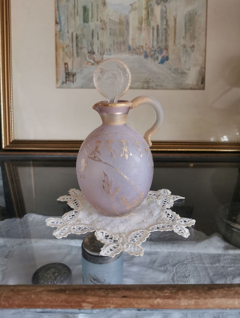 アンティーク シルク イタリア/イギリス 美しいバタフライ刺繍 星花型ドイリー