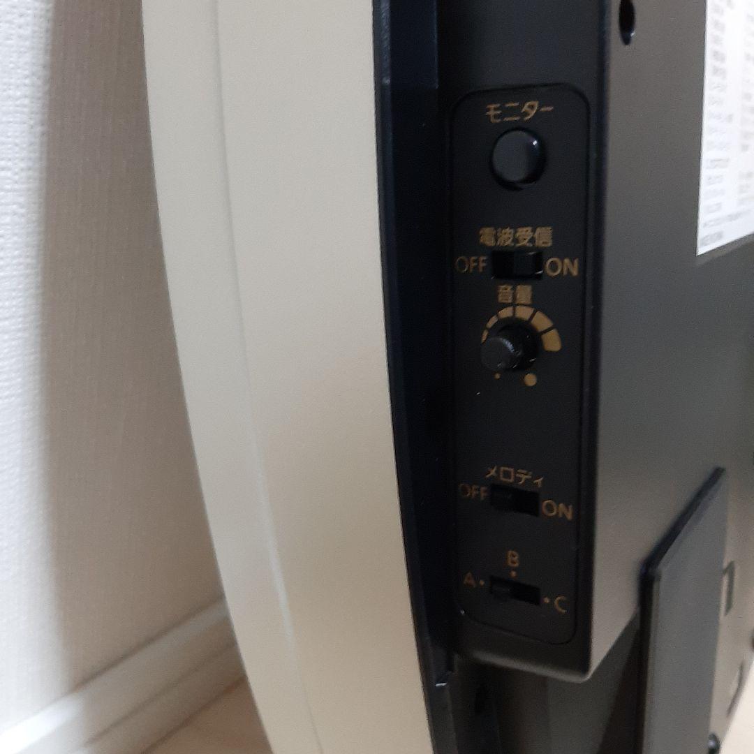 新品未使用 リズム時計 スモールワールド　電波からくり時計　掛け時計　30曲収録