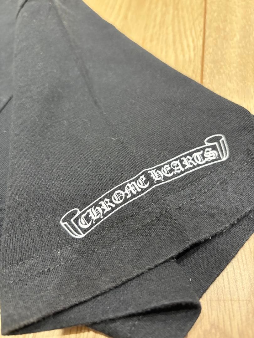 クロムハーツ/スクロールラベルバックプリントTOKYO Tシャツ 東京限定