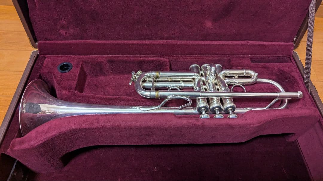 バックBachC管トランペット180SL229PC フィラデルフィア　ケース付